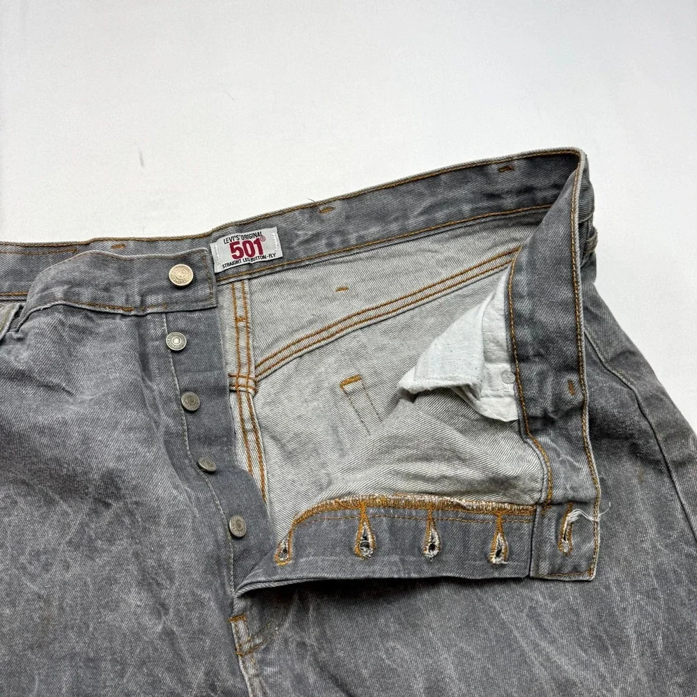 Levi's‎ 501 Straight Leg Button-Fly Jeans Mens Size 42x30 Gray Denim Cotton